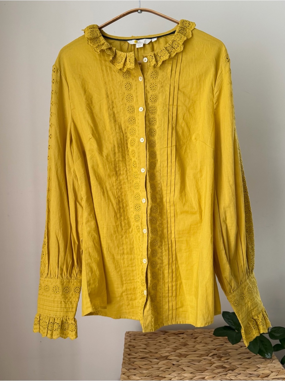 Women's BODEN Mustard Eyelet Button Down Front Shirt Blouse Top Size 14 (UK 18)